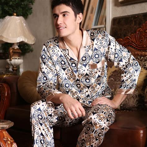 luxury pajamas men's.